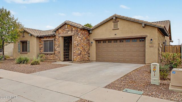 16773 W APACHE Street, Goodyear, AZ 85338