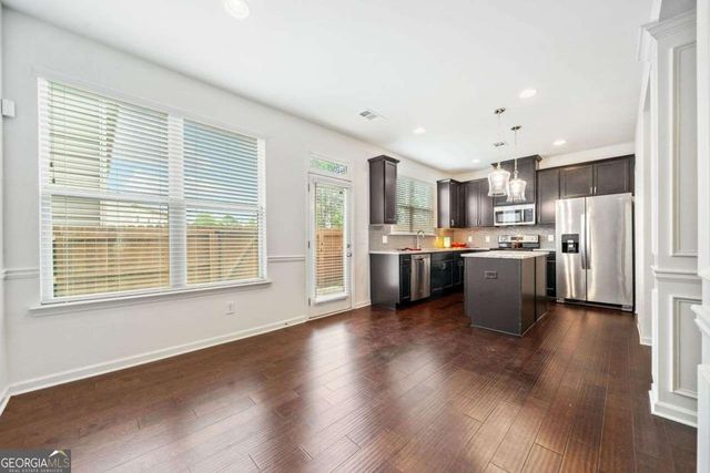 7822 Canterbury Court, Fairburn, GA 30213