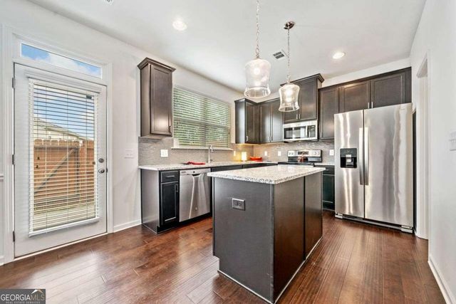 7822 Canterbury Court, Fairburn, GA 30213