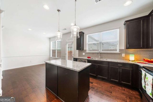 7822 Canterbury Court, Fairburn, GA 30213