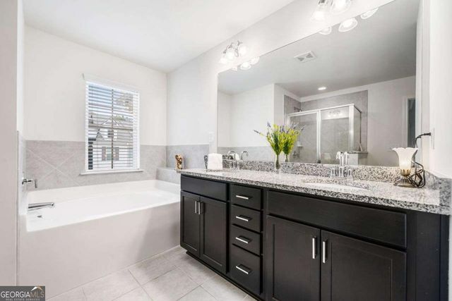 7822 Canterbury Court, Fairburn, GA 30213