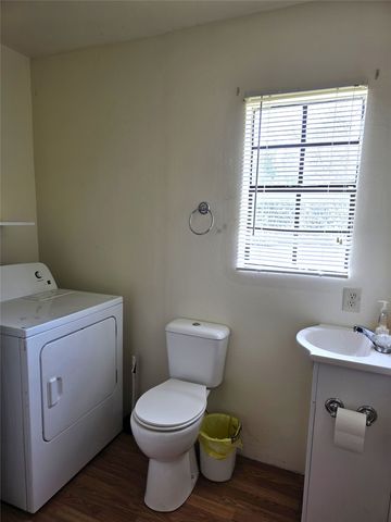 107 Quail Lake Drive W, Whitney, TX 76692