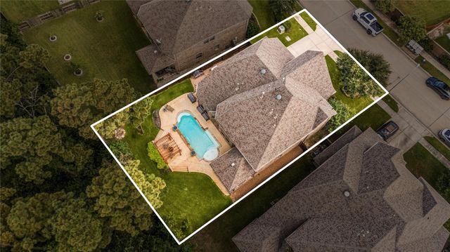 13811 Lake Conner Lane, Houston, TX 77044