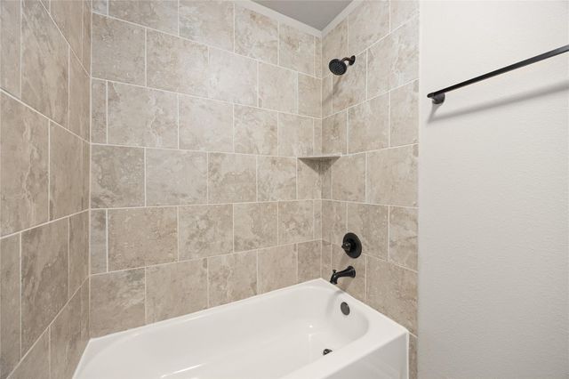 13811 Lake Conner Lane, Houston, TX 77044