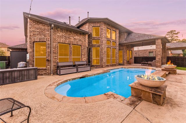 13811 Lake Conner Lane, Houston, TX 77044