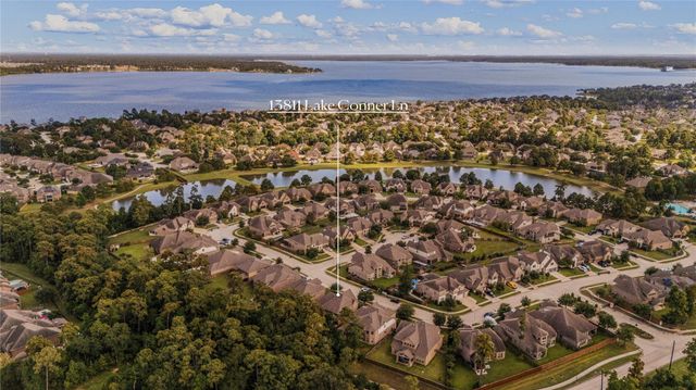 13811 Lake Conner Lane, Houston, TX 77044