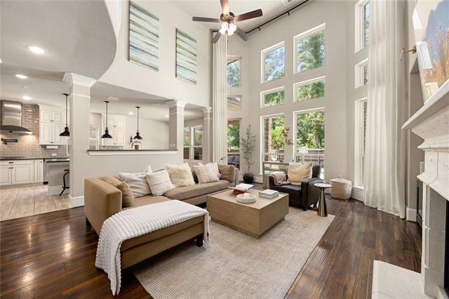 13811 Lake Conner Lane, Houston, TX 77044