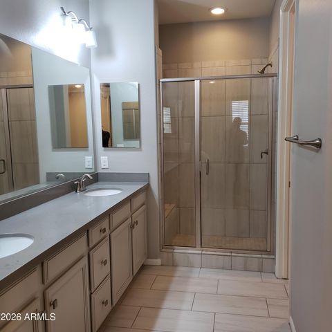 2477 W MARKET Place 11, Chandler, AZ 85248