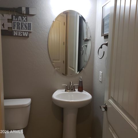 2477 W MARKET Place 11, Chandler, AZ 85248