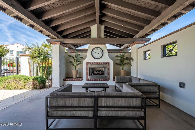 2477 W MARKET Place 11, Chandler, AZ 85248