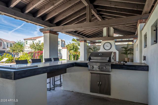 2477 W MARKET Place 11, Chandler, AZ 85248