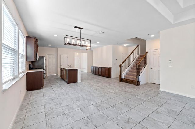 405 Little Draw LN, Leander, TX 78641