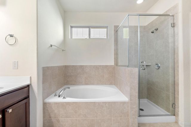 405 Little Draw LN, Leander, TX 78641