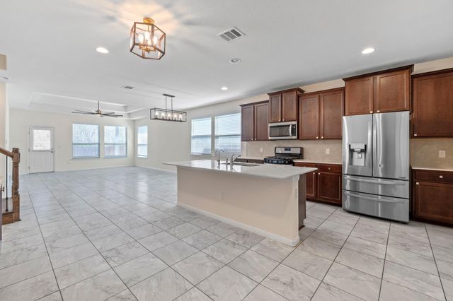 405 Little Draw LN, Leander, TX 78641