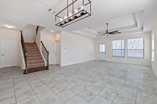 405 Little Draw LN, Leander, TX 78641