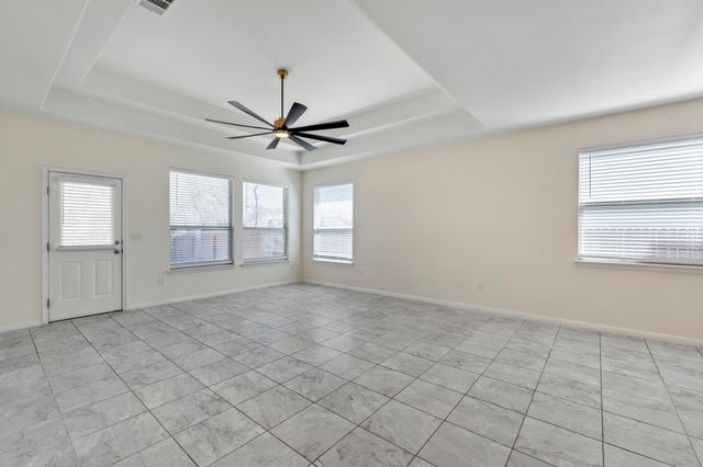 405 Little Draw LN, Leander, TX 78641