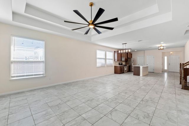 405 Little Draw LN, Leander, TX 78641