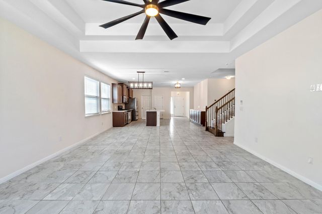 405 Little Draw LN, Leander, TX 78641