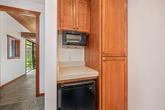 6645 Garden Hwy, Sacramento, CA 95837
