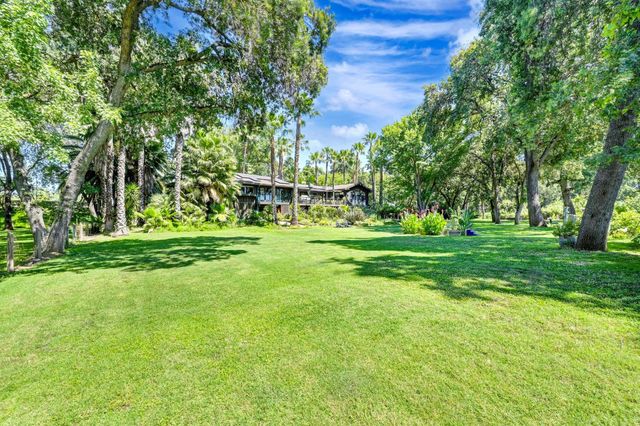 6645 Garden Hwy, Sacramento, CA 95837