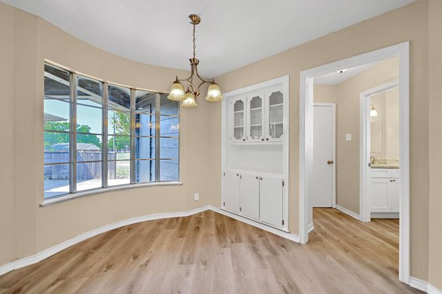 2606 Bennett Avenue, Sherman, TX 75090