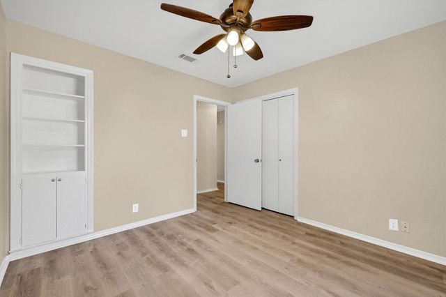 2606 Bennett Avenue, Sherman, TX 75090