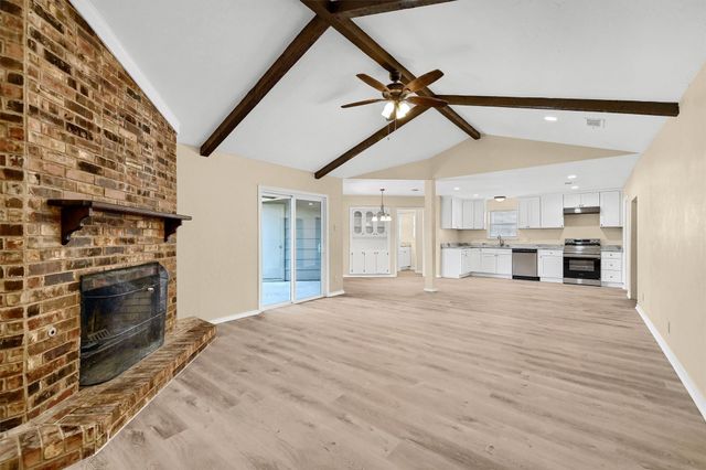 2606 Bennett Avenue, Sherman, TX 75090