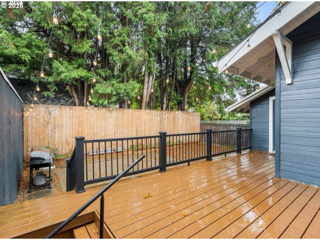 3415 Ne 41ST Ave, Portland, OR 97212