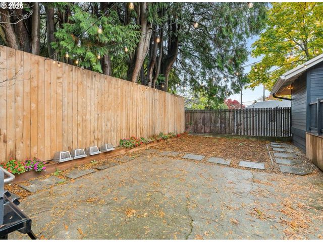 3415 Ne 41ST Ave, Portland, OR 97212