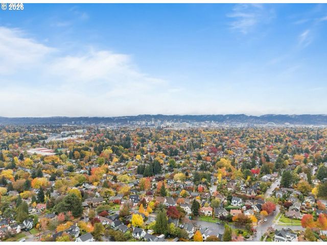 3415 Ne 41ST Ave, Portland, OR 97212