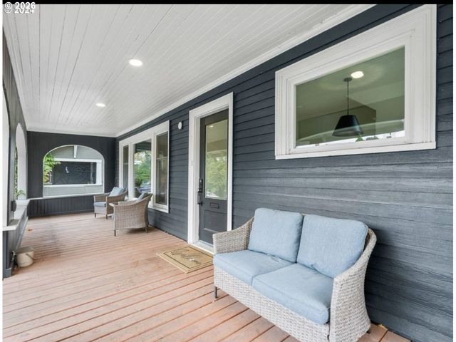 3415 Ne 41ST Ave, Portland, OR 97212
