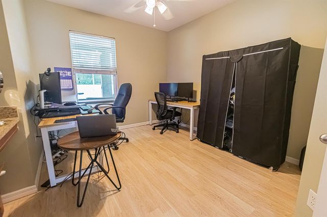5367 NW Wisk Fern Circle, Port St. Lucie, FL 34986