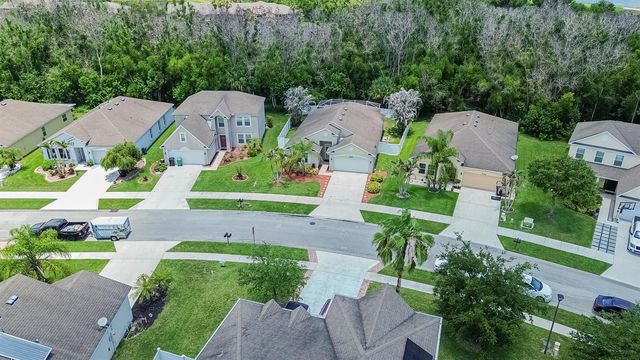 5367 NW Wisk Fern Circle, Port St. Lucie, FL 34986