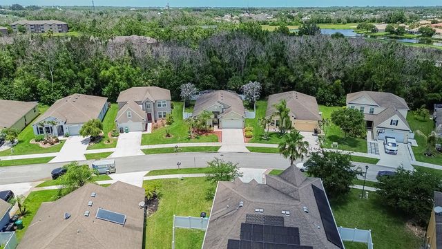 5367 NW Wisk Fern Circle, Port St. Lucie, FL 34986