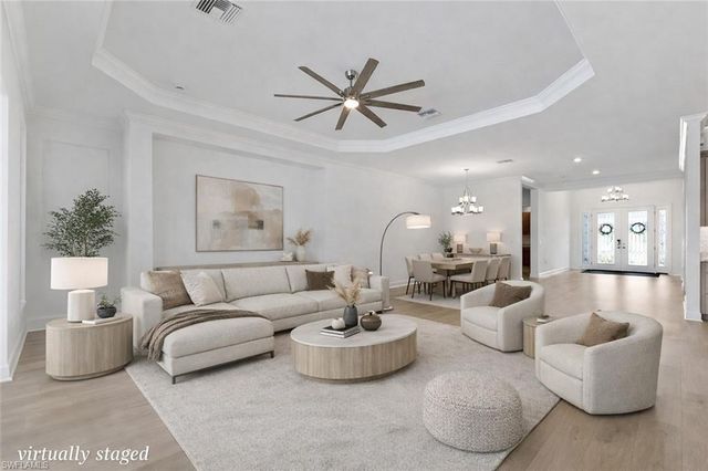 15745 Cortina ST, Naples, FL 34114