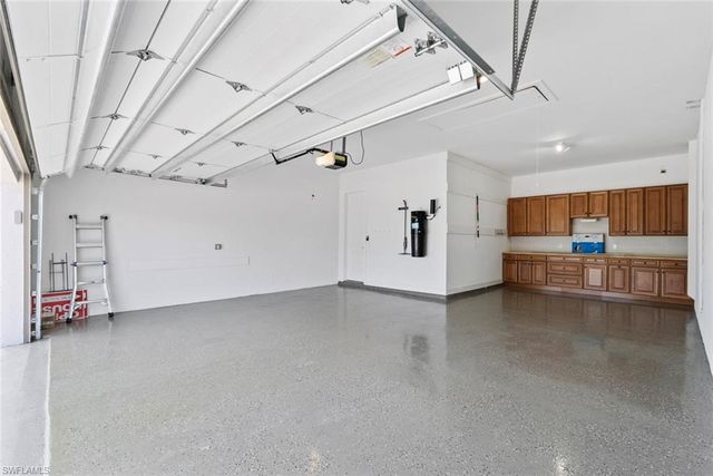 15745 Cortina ST, Naples, FL 34114