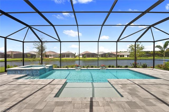 15745 Cortina ST, Naples, FL 34114