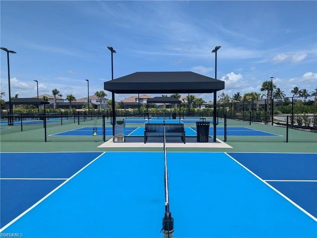 15745 Cortina ST, Naples, FL 34114