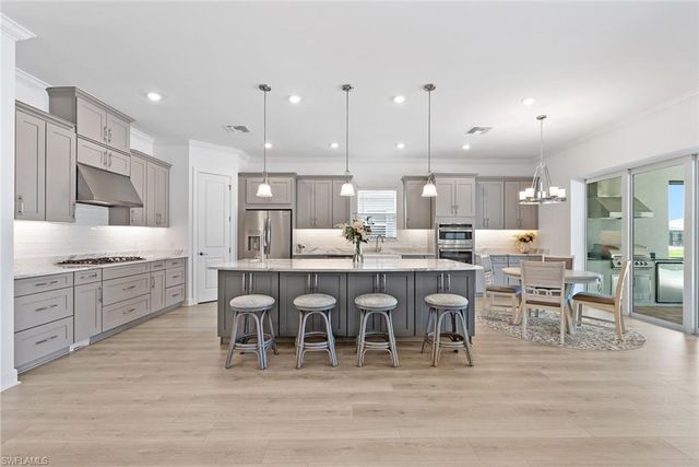 15745 Cortina ST, Naples, FL 34114