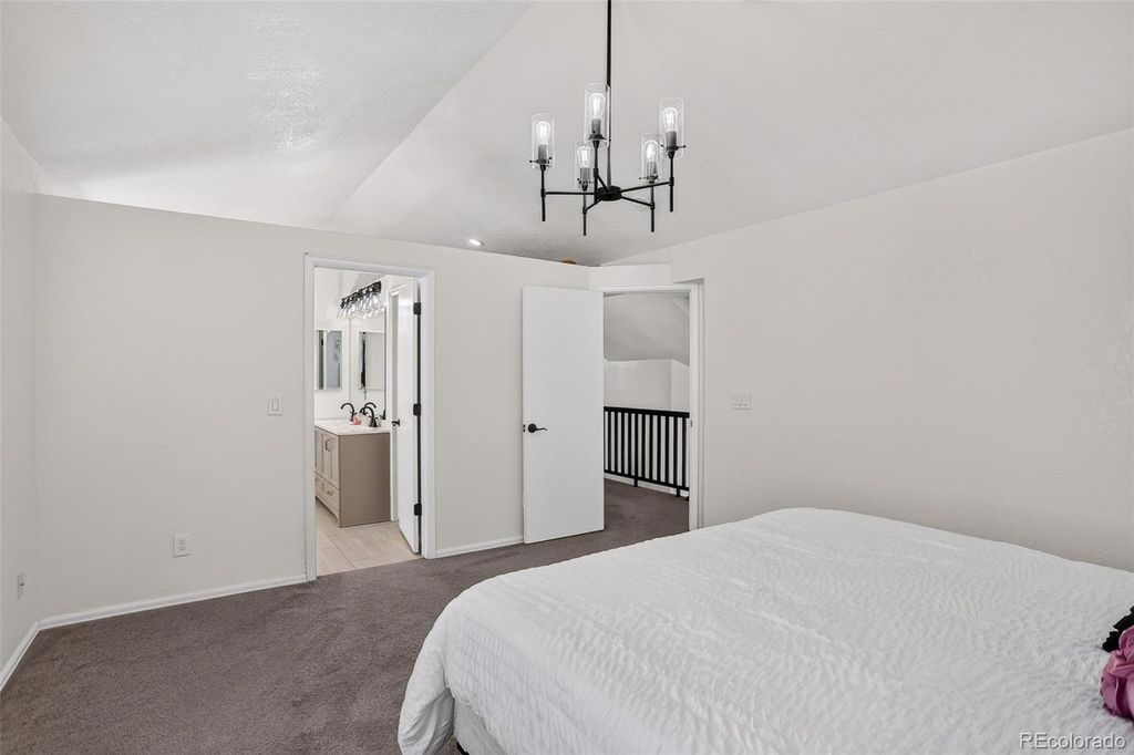 Image 21 of property listing at 10026 Westside Circle, Littleton, CO 80125