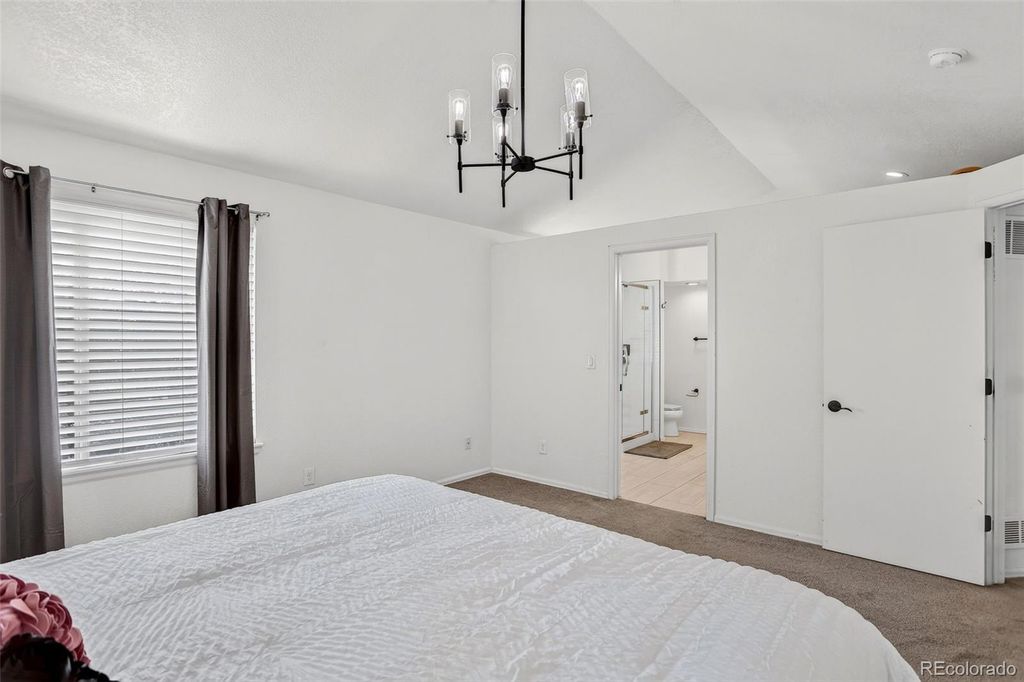 Image 22 of property listing at 10026 Westside Circle, Littleton, CO 80125