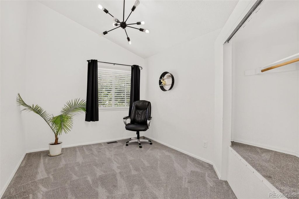 Image 30 of property listing at 10026 Westside Circle, Littleton, CO 80125