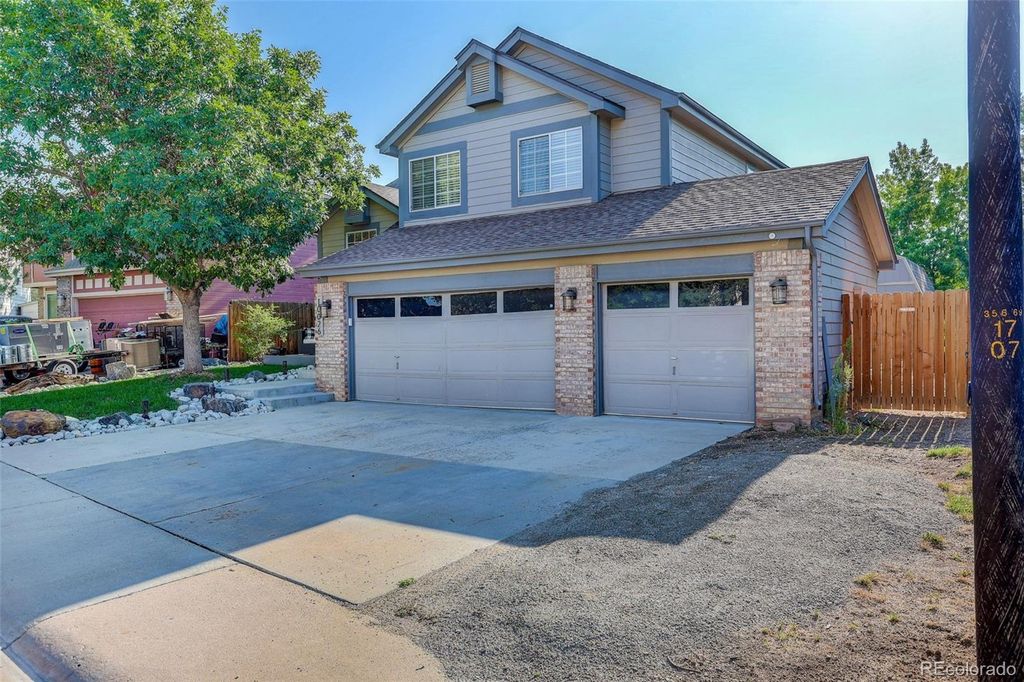 Image 46 of property listing at 10026 Westside Circle, Littleton, CO 80125