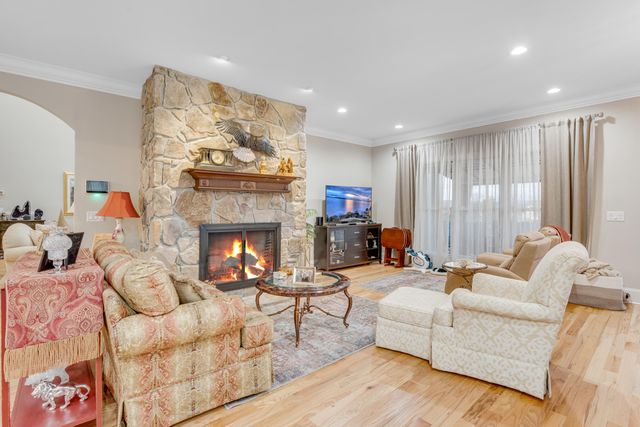 6933 River Run Drive, Chattanooga, TN 37416