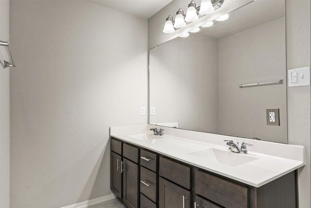 2214 Sand Lily Drive, Texas City, TX 77568