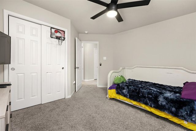 2214 Sand Lily Drive, Texas City, TX 77568