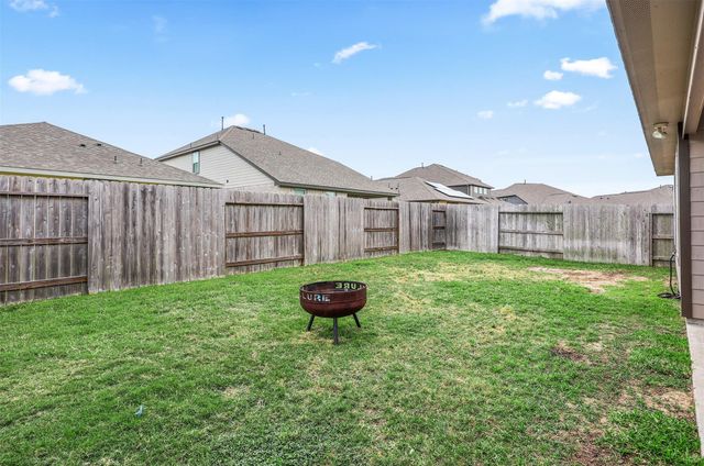 2214 Sand Lily Drive, Texas City, TX 77568
