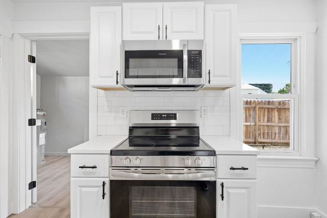 1712 N Walnut St, Spokane, WA 99205
