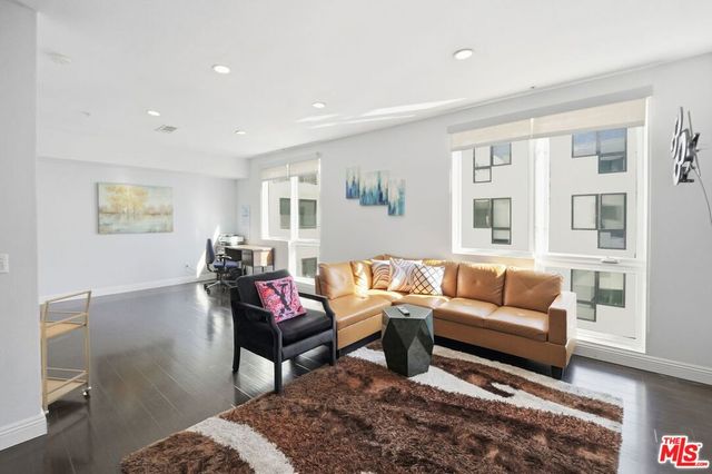 1234 Wilshire Boulevard 421, Los Angeles, CA 90017