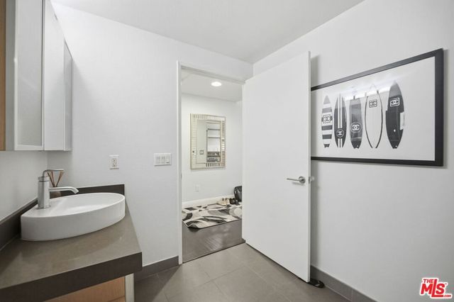 1234 Wilshire Boulevard 421, Los Angeles, CA 90017